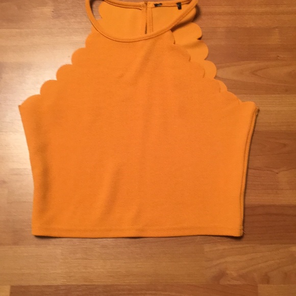 Vivo Tsavo Scalloped Hem Dress Top - Mustard